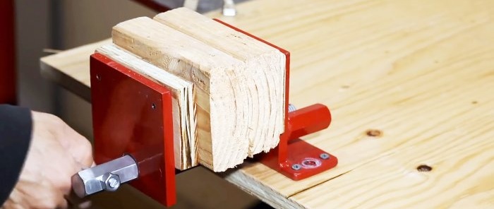 A simple vice design that is easy to repeat with your own hands