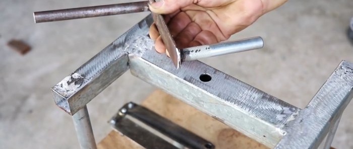 How to make a device for chopping large quantities of cabbage