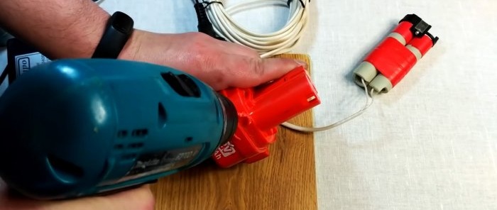 How to convert a cordless screwdriver into a corded one without any extra effort