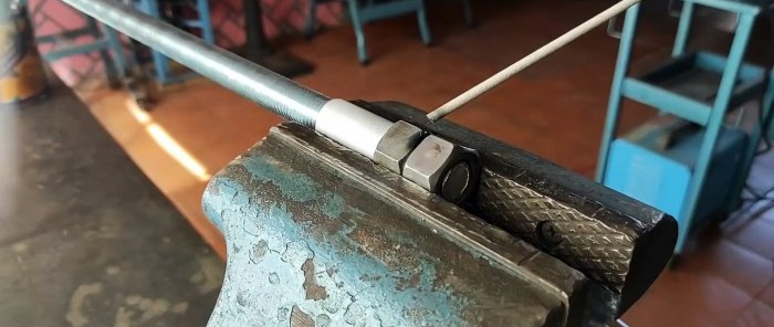 How to make a long clamp with a lifting chute for quick work