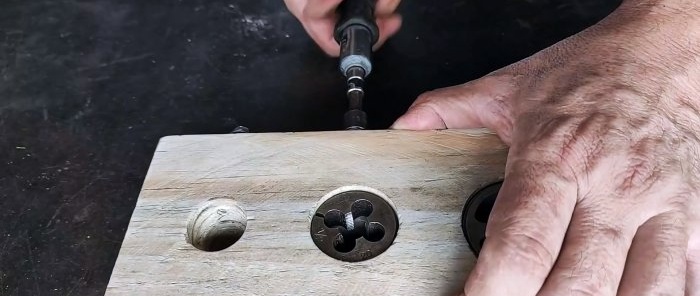 Comment fabriquer des bâtons ronds avec du matériel de bricolage simple