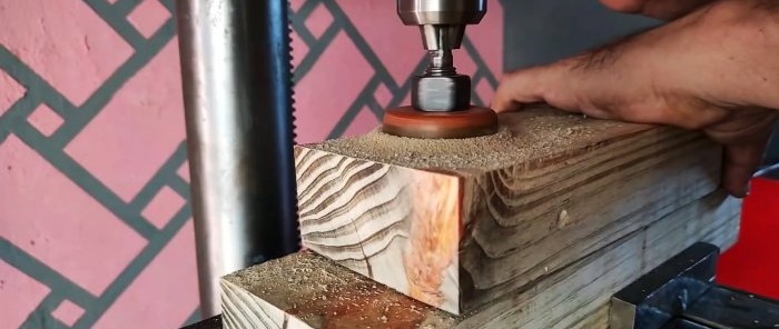 Comment fabriquer des bâtons ronds avec du matériel de bricolage simple