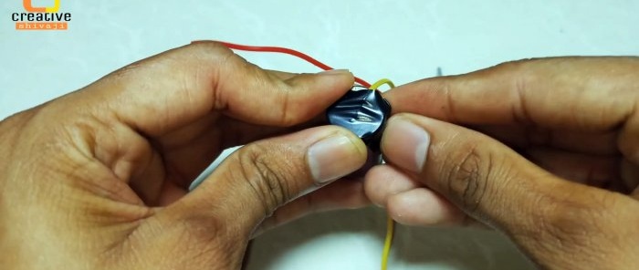 How to make a battery with voltage regulation up to 36 V