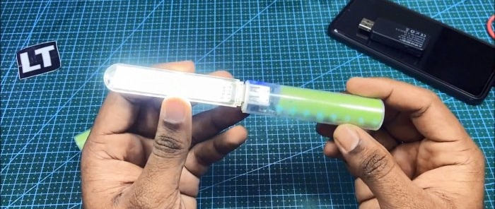 We make a mini Power Bank for an honest 3400 mAh from a syringe and an 18650 battery