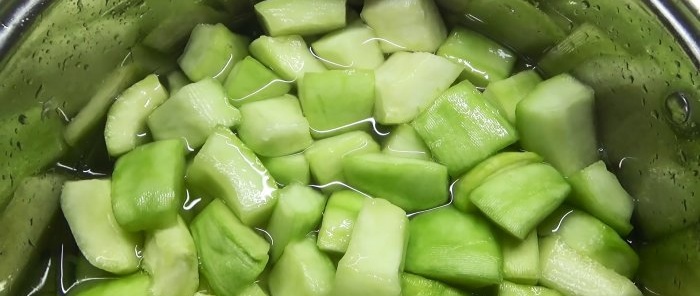 Where to put zucchini Make them into candied fruits with any flavor