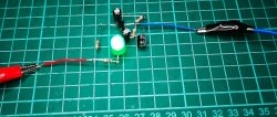 LED flasher with only 1 transistor