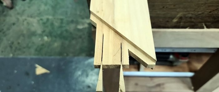 How to join wooden pieces without glue using a tenon and spacer wedges