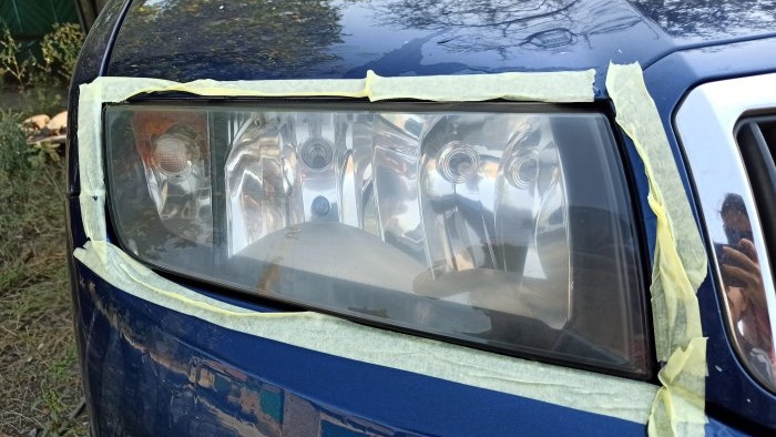 How to polish cloudy headlights yourself