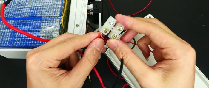 How to make a 220 V 50 Hz battery