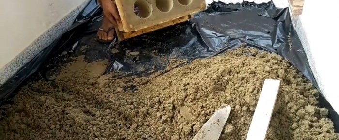 How to make a simple mold for casting cement blocks from boards and PVC pipe