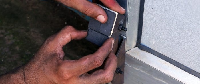 How to make a simple door stop from leftover metal