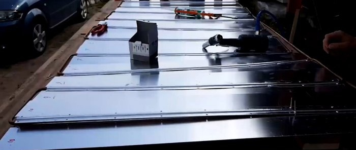 Making a high-efficiency solar water heater with a power of 1600 W