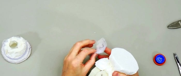 High-quality do-it-yourself respirator made from PET bottles