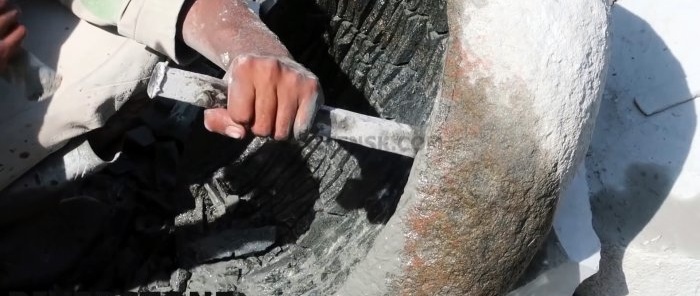 How to make a shell from a river boulder