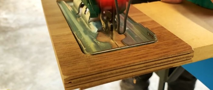 How to make a jig for absolutely straight cutting with a jigsaw