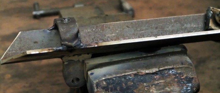 How to make a device for sharpening drills from simple materials