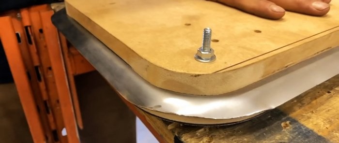 How to make stiffeners on a sheet of metal without a press