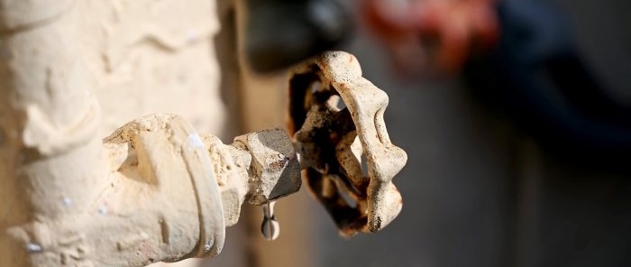 How to fix a valve leak with your own hands