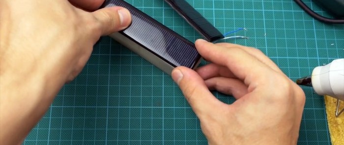 Assembling a miniature tourist power bank on solar panels