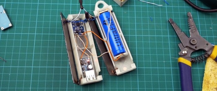 Assembling a miniature tourist power bank on solar panels