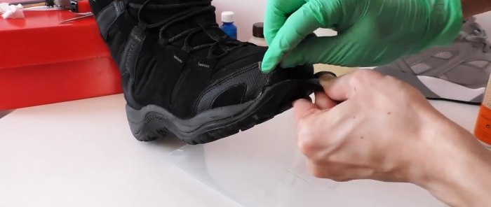 How and with what to reliably glue the sole of a shoe