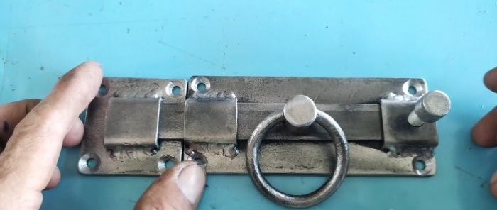 How to make a simple and reliable door latch from leftover metal