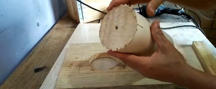 How to make a folding mold out of wood for making blocks