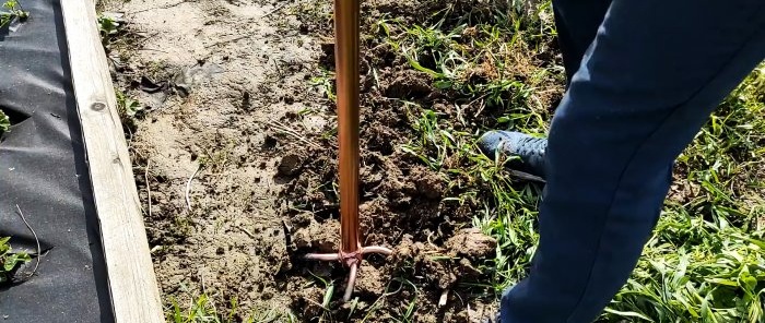 Comment fabriquer un cultivateur manuel à partir d'un vieux ressort