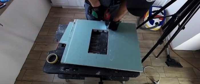 How to make a hidden hatch under a bathtub with your own hands