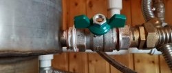 How to turn off a stuck ball valve