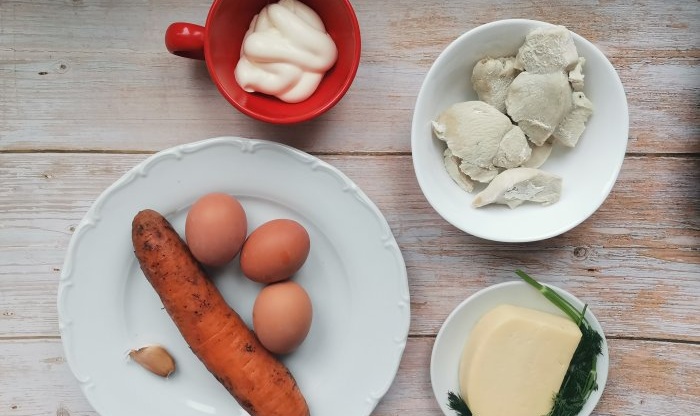 Tangerines with chicken cheese and garlic