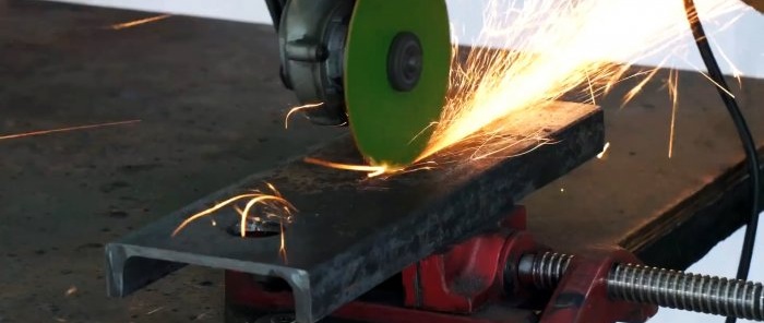 How to cheaply and quickly make a vice from profile remnants without welding