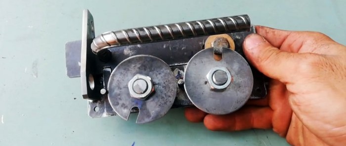 How to make a combination latch with your own hands