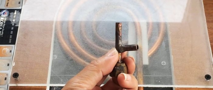 How to make an instant heater from an induction cooker for forging and hardening metal