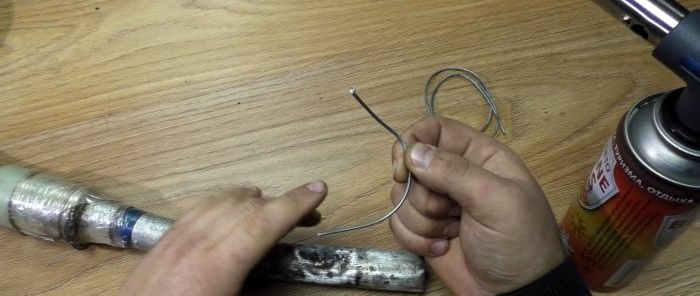 An elementary method for soldering aluminum with a gas torch