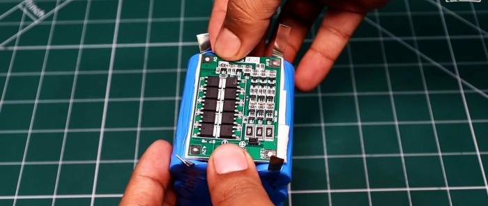 How to convert a 12V lead-acid battery into a lithium-ion battery with a significant increase in capacity