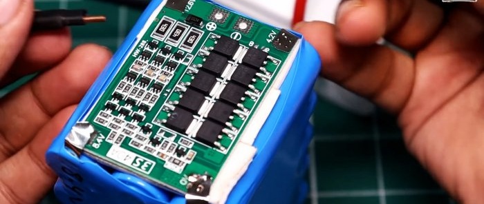 How to convert a 12V lead-acid battery into a lithium-ion battery with a significant increase in capacity