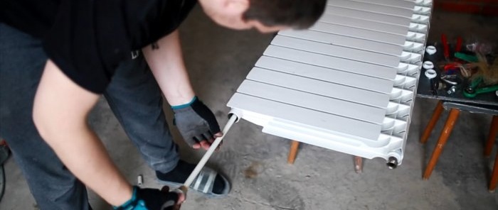 How to make a long radiator heat completely with a side connection