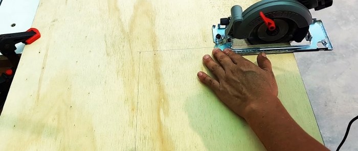 How to make a jigsaw from a manual jigsaw