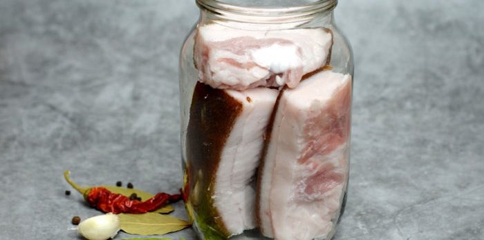 Lard in cold spicy brine