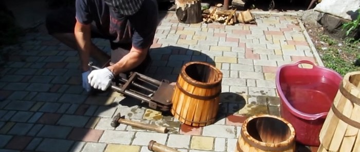 How to make a barrel from an old log