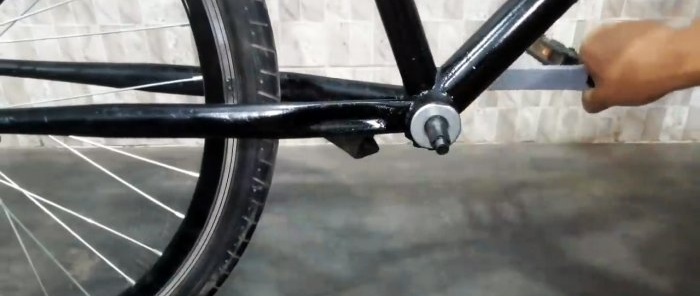 How to convert a bicycle from a chain drive to a cardan drive