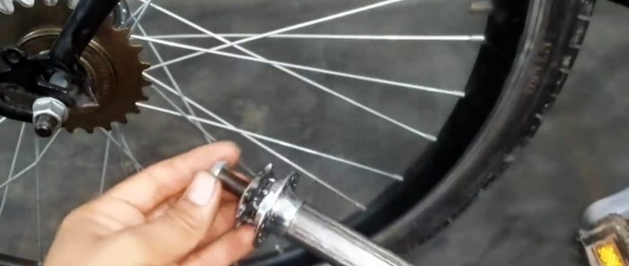 How to convert a bicycle from a chain drive to a cardan drive