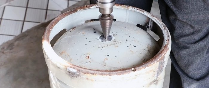 How to make a sandblaster from a small gas cylinder