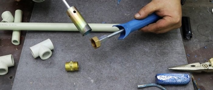 How to make a thread-cutting nozzle for PP pipes Do-it-yourself dismountable water supply