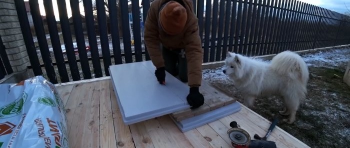 How to make a warm dog house with Wi-Fi control