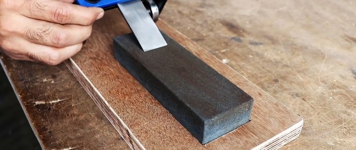 How to make a convenient jig for sharpening chisels