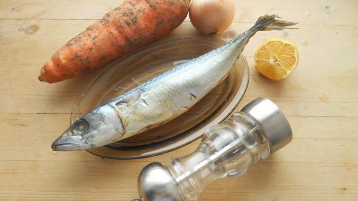 Mackerel in a jar with vegetables in the microwave in just 15 minutes