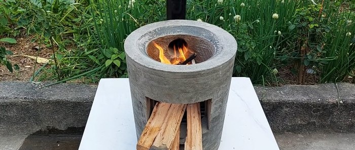 How to make a smokeless stove using cement and a couple of plastic buckets