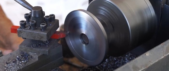 How to make a jack from a motorbike chain grinder gearbox and sprockets